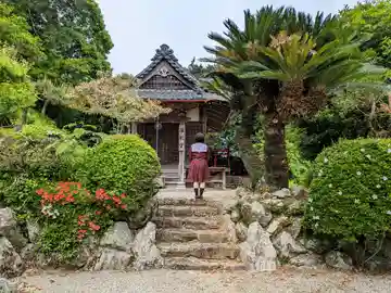 阿弥陀寺の本殿・本堂