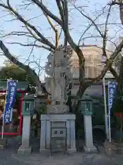 新護寺の像