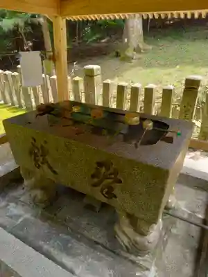 若王子神社の手水舎