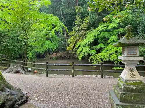 石上神宮の庭園