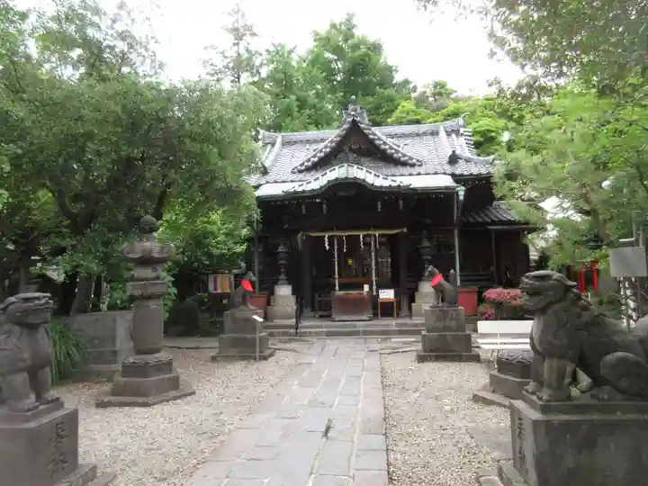 三囲神社の本殿・本堂