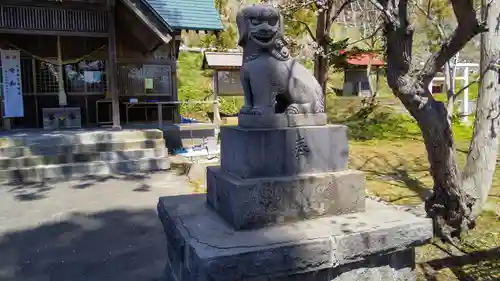 壮瞥神社の狛犬