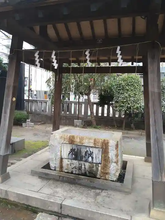 柏神社の手水舎