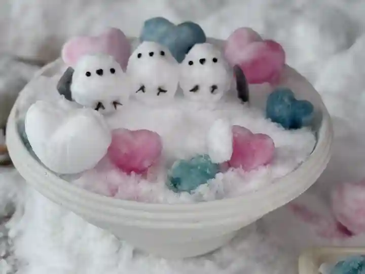 札幌諏訪神社の{uncategorized: "未分類", other: "その他", undefined: "問題あり", building: "その他建物", grave: "お墓", sacred_gate: "鳥居", guardian: "狛犬", statue: "像", buddha: "仏像", history: "歴史", nature: "自然", garden: "庭園", animal: "動物", pagoda: "塔", temizu: "手水舎", mountain_gate: "山門・神門", sanctuary: "本殿・本堂", subordinate: "末社・摂社", art: "芸術", scenery: "景色", jizo: "地蔵", ema: "絵馬", goshuin: "御朱印", omikuji: "おみくじ", items: "授与品その他", amulet: "お守り", goshuincho: "御朱印帳", eats: "食事", festival: "お祭り", votive_dance: "神楽", shichigosan: "七五三参", wedding: "結婚式", experience: "体験その他", initially: "初詣", around: "周辺", anti_infection: "感染症対策"}