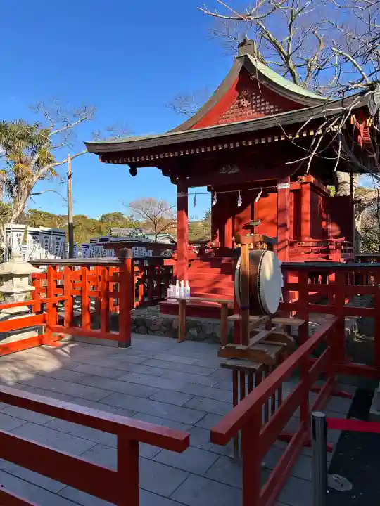 旗上弁財天社の{uncategorized: "未分類", other: "その他", undefined: "問題あり", building: "その他建物", grave: "お墓", sacred_gate: "鳥居", guardian: "狛犬", statue: "像", buddha: "仏像", history: "歴史", nature: "自然", garden: "庭園", animal: "動物", pagoda: "塔", temizu: "手水舎", mountain_gate: "山門・神門", sanctuary: "本殿・本堂", subordinate: "末社・摂社", art: "芸術", scenery: "景色", jizo: "地蔵", ema: "絵馬", goshuin: "御朱印", omikuji: "おみくじ", items: "授与品その他", amulet: "お守り", goshuincho: "御朱印帳", eats: "食事", festival: "お祭り", votive_dance: "神楽", shichigosan: "七五三参", wedding: "結婚式", experience: "体験その他", initially: "初詣", around: "周辺", anti_infection: "感染症対策"}