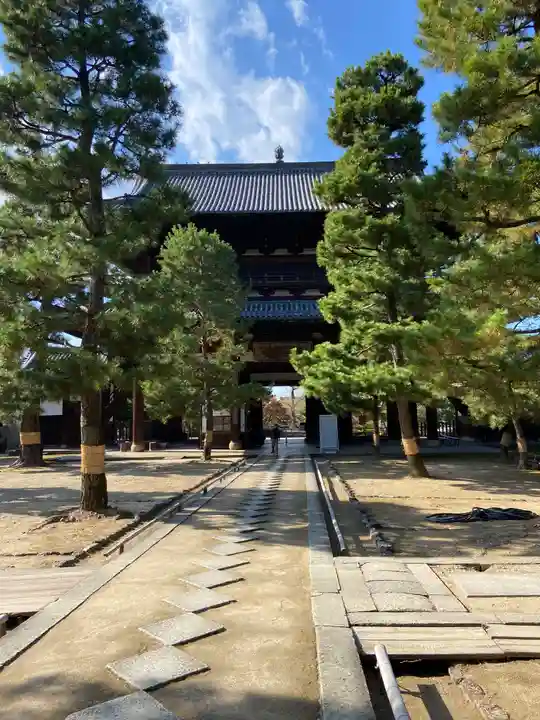 萬福寺の山門・神門