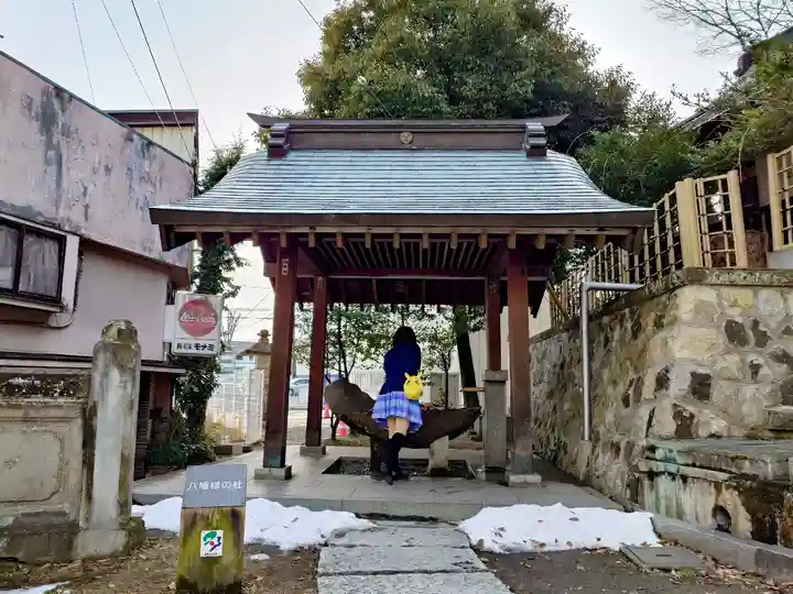 安積國造神社の手水舎