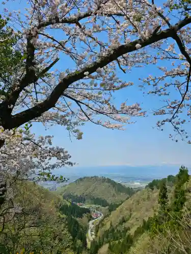 若松寺の{uncategorized: "未分類", other: "その他", undefined: "問題あり", building: "その他建物", grave: "お墓", sacred_gate: "鳥居", guardian: "狛犬", statue: "像", buddha: "仏像", history: "歴史", nature: "自然", garden: "庭園", animal: "動物", pagoda: "塔", temizu: "手水舎", mountain_gate: "山門・神門", sanctuary: "本殿・本堂", subordinate: "末社・摂社", art: "芸術", scenery: "景色", jizo: "地蔵", ema: "絵馬", goshuin: "御朱印", omikuji: "おみくじ", items: "授与品その他", amulet: "お守り", goshuincho: "御朱印帳", eats: "食事", festival: "お祭り", votive_dance: "神楽", shichigosan: "七五三参", wedding: "結婚式", experience: "体験その他", initially: "初詣", around: "周辺", anti_infection: "感染症対策"}