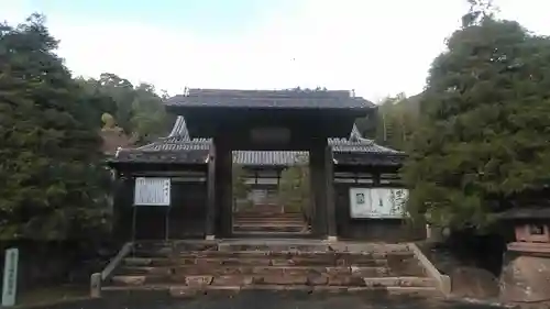 洞春寺の山門・神門