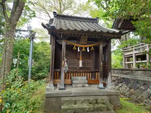大地主神社の{uncategorized: "未分類", other: "その他", undefined: "問題あり", building: "その他建物", grave: "お墓", sacred_gate: "鳥居", guardian: "狛犬", statue: "像", buddha: "仏像", history: "歴史", nature: "自然", garden: "庭園", animal: "動物", pagoda: "塔", temizu: "手水舎", mountain_gate: "山門・神門", sanctuary: "本殿・本堂", subordinate: "末社・摂社", art: "芸術", scenery: "景色", jizo: "地蔵", ema: "絵馬", goshuin: "御朱印", omikuji: "おみくじ", items: "授与品その他", amulet: "お守り", goshuincho: "御朱印帳", eats: "食事", festival: "お祭り", votive_dance: "神楽", shichigosan: "七五三参", wedding: "結婚式", experience: "体験その他", initially: "初詣", around: "周辺", anti_infection: "感染症対策"}
