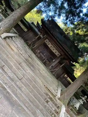 豊榮神社の本殿