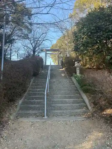 天伯山神社の{uncategorized: "未分類", other: "その他", undefined: "問題あり", building: "その他建物", grave: "お墓", sacred_gate: "鳥居", guardian: "狛犬", statue: "像", buddha: "仏像", history: "歴史", nature: "自然", garden: "庭園", animal: "動物", pagoda: "塔", temizu: "手水舎", mountain_gate: "山門・神門", sanctuary: "本殿・本堂", subordinate: "末社・摂社", art: "芸術", scenery: "景色", jizo: "地蔵", ema: "絵馬", goshuin: "御朱印", omikuji: "おみくじ", items: "授与品その他", amulet: "お守り", goshuincho: "御朱印帳", eats: "食事", festival: "お祭り", votive_dance: "神楽", shichigosan: "七五三参", wedding: "結婚式", experience: "体験その他", initially: "初詣", around: "周辺", anti_infection: "感染症対策"}