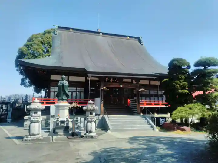 行善寺の本殿・本堂