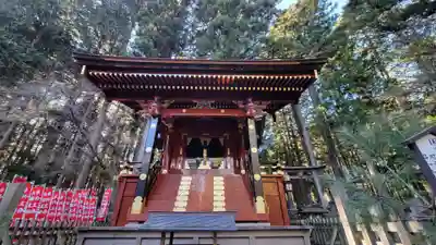 北口本宮冨士浅間神社の末社・摂社