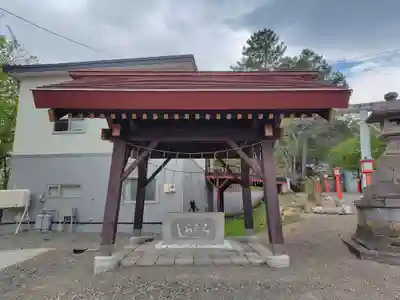 滝上神社(北海道)