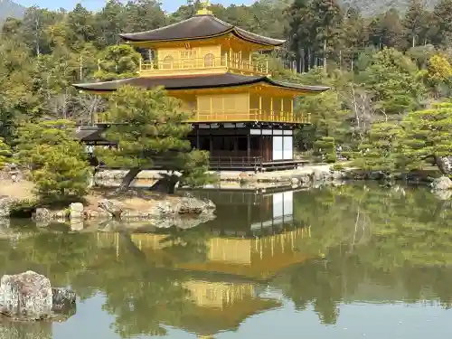 鹿苑寺（金閣寺）の{uncategorized: "未分類", other: "その他", undefined: "問題あり", building: "その他建物", grave: "お墓", sacred_gate: "鳥居", guardian: "狛犬", statue: "像", buddha: "仏像", history: "歴史", nature: "自然", garden: "庭園", animal: "動物", pagoda: "塔", temizu: "手水舎", mountain_gate: "山門・神門", sanctuary: "本殿・本堂", subordinate: "末社・摂社", art: "芸術", scenery: "景色", jizo: "地蔵", ema: "絵馬", goshuin: "御朱印", omikuji: "おみくじ", items: "授与品その他", amulet: "お守り", goshuincho: "御朱印帳", eats: "食事", festival: "お祭り", votive_dance: "神楽", shichigosan: "七五三参", wedding: "結婚式", experience: "体験その他", initially: "初詣", around: "周辺", anti_infection: "感染症対策"}