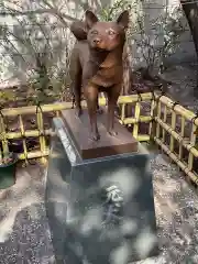 蔵前神社の像