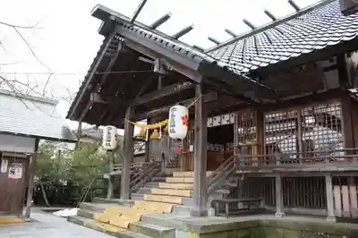宇多須神社の本殿・本堂