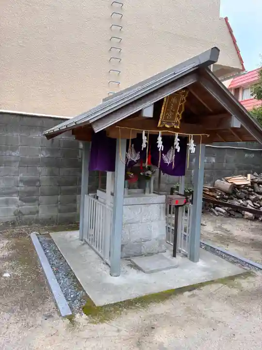岡太神社の末社・摂社