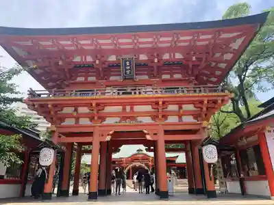生田神社の山門・神門
