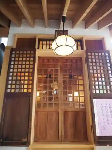 五十稲荷神社(栄寿稲荷神社)の本殿・本堂