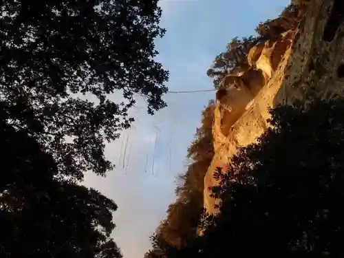 花窟神社の建物その他