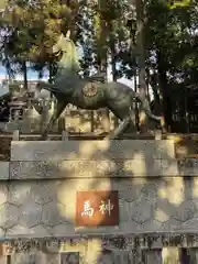 景行天皇社の像