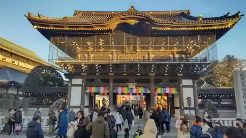 成田山新勝寺の山門