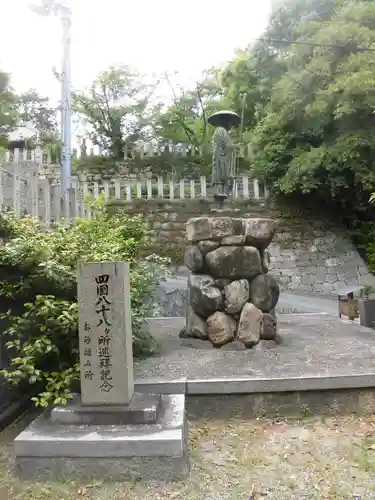 平林寺の像