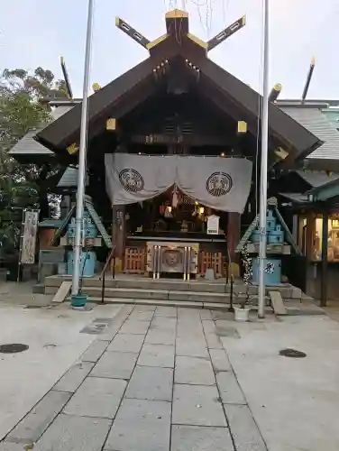 波除神社（波除稲荷神社）の{uncategorized: "未分類", other: "その他", undefined: "問題あり", building: "その他建物", grave: "お墓", sacred_gate: "鳥居", guardian: "狛犬", statue: "像", buddha: "仏像", history: "歴史", nature: "自然", garden: "庭園", animal: "動物", pagoda: "塔", temizu: "手水舎", mountain_gate: "山門・神門", sanctuary: "本殿・本堂", subordinate: "末社・摂社", art: "芸術", scenery: "景色", jizo: "地蔵", ema: "絵馬", goshuin: "御朱印", omikuji: "おみくじ", items: "授与品その他", amulet: "お守り", goshuincho: "御朱印帳", eats: "食事", festival: "お祭り", votive_dance: "神楽", shichigosan: "七五三参", wedding: "結婚式", experience: "体験その他", initially: "初詣", around: "周辺", anti_infection: "感染症対策"}