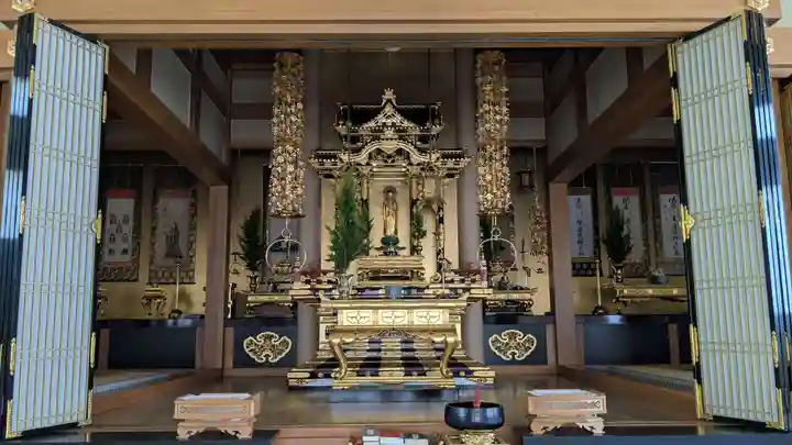 蓮生寺の本殿・本堂