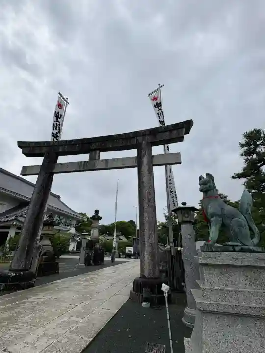 豊川閣 妙厳寺の{uncategorized: "未分類", other: "その他", undefined: "問題あり", building: "その他建物", grave: "お墓", sacred_gate: "鳥居", guardian: "狛犬", statue: "像", buddha: "仏像", history: "歴史", nature: "自然", garden: "庭園", animal: "動物", pagoda: "塔", temizu: "手水舎", mountain_gate: "山門・神門", sanctuary: "本殿・本堂", subordinate: "末社・摂社", art: "芸術", scenery: "景色", jizo: "地蔵", ema: "絵馬", goshuin: "御朱印", omikuji: "おみくじ", items: "授与品その他", amulet: "お守り", goshuincho: "御朱印帳", eats: "食事", festival: "お祭り", votive_dance: "神楽", shichigosan: "七五三参", wedding: "結婚式", experience: "体験その他", initially: "初詣", around: "周辺", anti_infection: "感染症対策"}