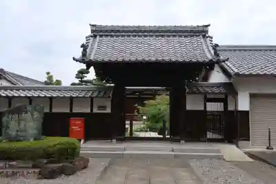 曼陀羅寺の山門・神門