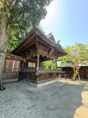 宇都宮二荒山神社の{uncategorized: "未分類", other: "その他", undefined: "問題あり", building: "その他建物", grave: "お墓", sacred_gate: "鳥居", guardian: "狛犬", statue: "像", buddha: "仏像", history: "歴史", nature: "自然", garden: "庭園", animal: "動物", pagoda: "塔", temizu: "手水舎", mountain_gate: "山門・神門", sanctuary: "本殿・本堂", subordinate: "末社・摂社", art: "芸術", scenery: "景色", jizo: "地蔵", ema: "絵馬", goshuin: "御朱印", omikuji: "おみくじ", items: "授与品その他", amulet: "お守り", goshuincho: "御朱印帳", eats: "食事", festival: "お祭り", votive_dance: "神楽", shichigosan: "七五三参", wedding: "結婚式", experience: "体験その他", initially: "初詣", around: "周辺", anti_infection: "感染症対策"}