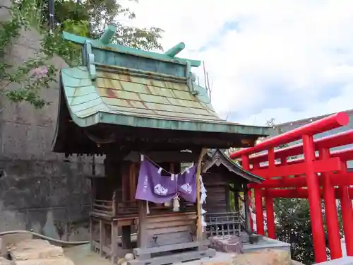 邇保姫神社の本殿