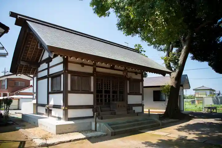 諏訪神社の本殿・本堂