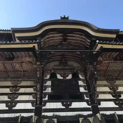 東大寺の本殿・本堂