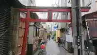 豊川稲荷大明神の鳥居