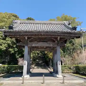 興国寺の{uncategorized: "未分類", other: "その他", undefined: "問題あり", building: "その他建物", grave: "お墓", sacred_gate: "鳥居", guardian: "狛犬", statue: "像", buddha: "仏像", history: "歴史", nature: "自然", garden: "庭園", animal: "動物", pagoda: "塔", temizu: "手水舎", mountain_gate: "山門・神門", sanctuary: "本殿・本堂", subordinate: "末社・摂社", art: "芸術", scenery: "景色", jizo: "地蔵", ema: "絵馬", goshuin: "御朱印", omikuji: "おみくじ", items: "授与品その他", amulet: "お守り", goshuincho: "御朱印帳", eats: "食事", festival: "お祭り", votive_dance: "神楽", shichigosan: "七五三参", wedding: "結婚式", experience: "体験その他", initially: "初詣", around: "周辺", anti_infection: "感染症対策"}