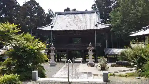 石雲院の山門・神門
