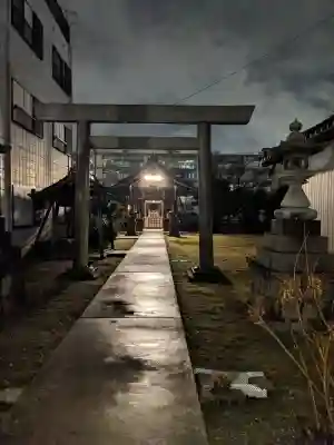 神明社の{uncategorized: "未分類", other: "その他", undefined: "問題あり", building: "その他建物", grave: "お墓", sacred_gate: "鳥居", guardian: "狛犬", statue: "像", buddha: "仏像", history: "歴史", nature: "自然", garden: "庭園", animal: "動物", pagoda: "塔", temizu: "手水舎", mountain_gate: "山門・神門", sanctuary: "本殿・本堂", subordinate: "末社・摂社", art: "芸術", scenery: "景色", jizo: "地蔵", ema: "絵馬", goshuin: "御朱印", omikuji: "おみくじ", items: "授与品その他", amulet: "お守り", goshuincho: "御朱印帳", eats: "食事", festival: "お祭り", votive_dance: "神楽", shichigosan: "七五三参", wedding: "結婚式", experience: "体験その他", initially: "初詣", around: "周辺", anti_infection: "感染症対策"}