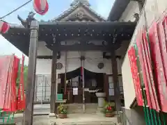 慈眼寺の本殿