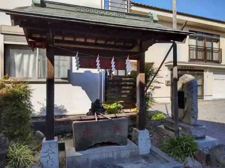 原稲荷神社の手水舎