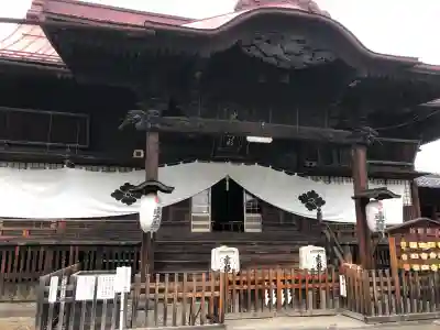 上田大神宮の{uncategorized: "未分類", other: "その他", undefined: "問題あり", building: "その他建物", grave: "お墓", sacred_gate: "鳥居", guardian: "狛犬", statue: "像", buddha: "仏像", history: "歴史", nature: "自然", garden: "庭園", animal: "動物", pagoda: "塔", temizu: "手水舎", mountain_gate: "山門・神門", sanctuary: "本殿・本堂", subordinate: "末社・摂社", art: "芸術", scenery: "景色", jizo: "地蔵", ema: "絵馬", goshuin: "御朱印", omikuji: "おみくじ", items: "授与品その他", amulet: "お守り", goshuincho: "御朱印帳", eats: "食事", festival: "お祭り", votive_dance: "神楽", shichigosan: "七五三参", wedding: "結婚式", experience: "体験その他", initially: "初詣", around: "周辺", anti_infection: "感染症対策"}