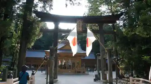 穂高神社本宮(長野県)