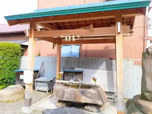 千鳥神社の手水舎