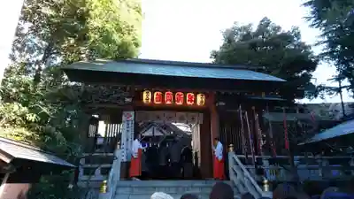 東京大神宮の山門・神門