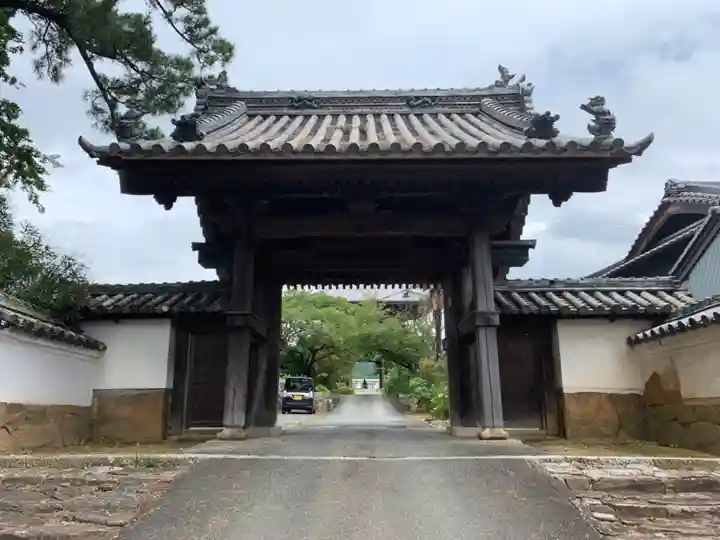 安楽寺の山門・神門