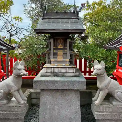 稲荷大明神(モザイクモール港北)(神奈川県)