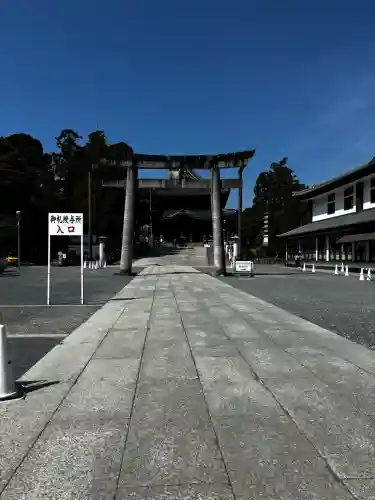 豊川閣　妙厳寺の{uncategorized: "未分類", other: "その他", undefined: "問題あり", building: "その他建物", grave: "お墓", sacred_gate: "鳥居", guardian: "狛犬", statue: "像", buddha: "仏像", history: "歴史", nature: "自然", garden: "庭園", animal: "動物", pagoda: "塔", temizu: "手水舎", mountain_gate: "山門・神門", sanctuary: "本殿・本堂", subordinate: "末社・摂社", art: "芸術", scenery: "景色", jizo: "地蔵", ema: "絵馬", goshuin: "御朱印", omikuji: "おみくじ", items: "授与品その他", amulet: "お守り", goshuincho: "御朱印帳", eats: "食事", festival: "お祭り", votive_dance: "神楽", shichigosan: "七五三参", wedding: "結婚式", experience: "体験その他", initially: "初詣", around: "周辺", anti_infection: "感染症対策"}